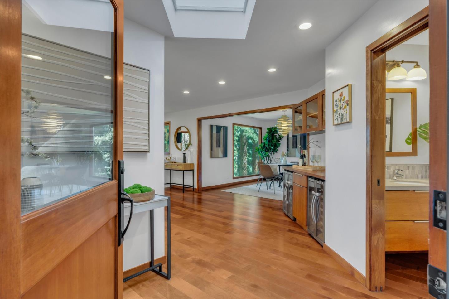 Detail Gallery Image 3 of 44 For 12 Summit Rd, Woodside,  CA 94062 - 4 Beds | 3/1 Baths