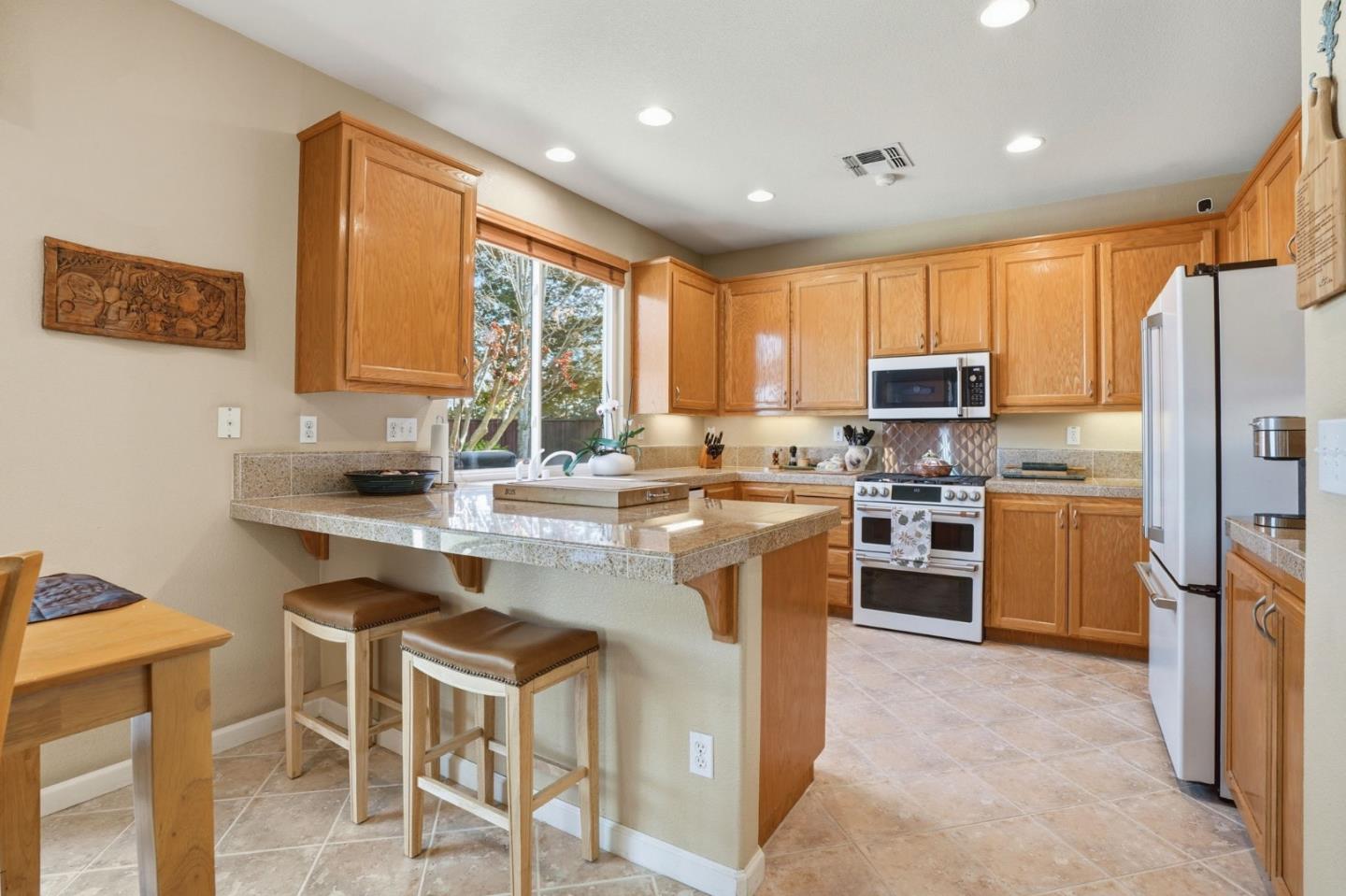 881 Tulare Drive, Tracy, CA, 95304