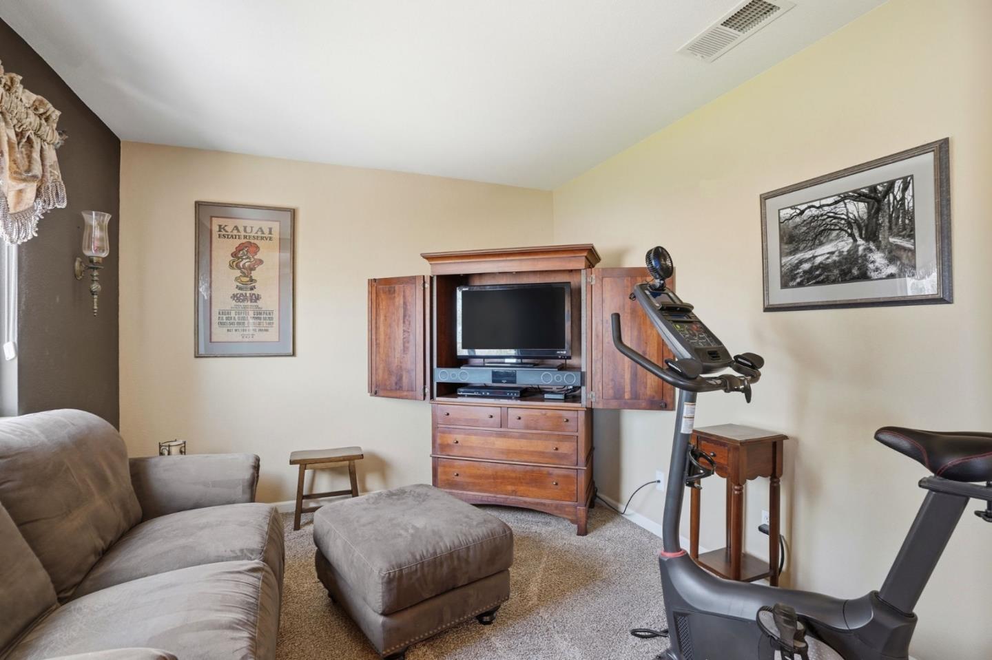 Detail Gallery Image 27 of 63 For 881 Tulare Dr, Tracy,  CA 95304 - 4 Beds | 2/1 Baths