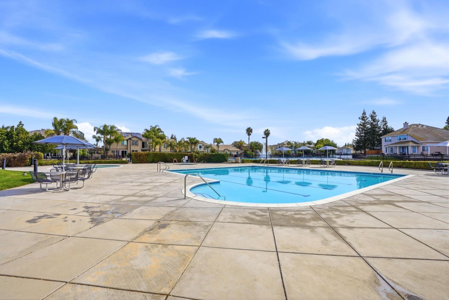 Detail Gallery Image 51 of 63 For 881 Tulare Dr, Tracy,  CA 95304 - 4 Beds | 2/1 Baths