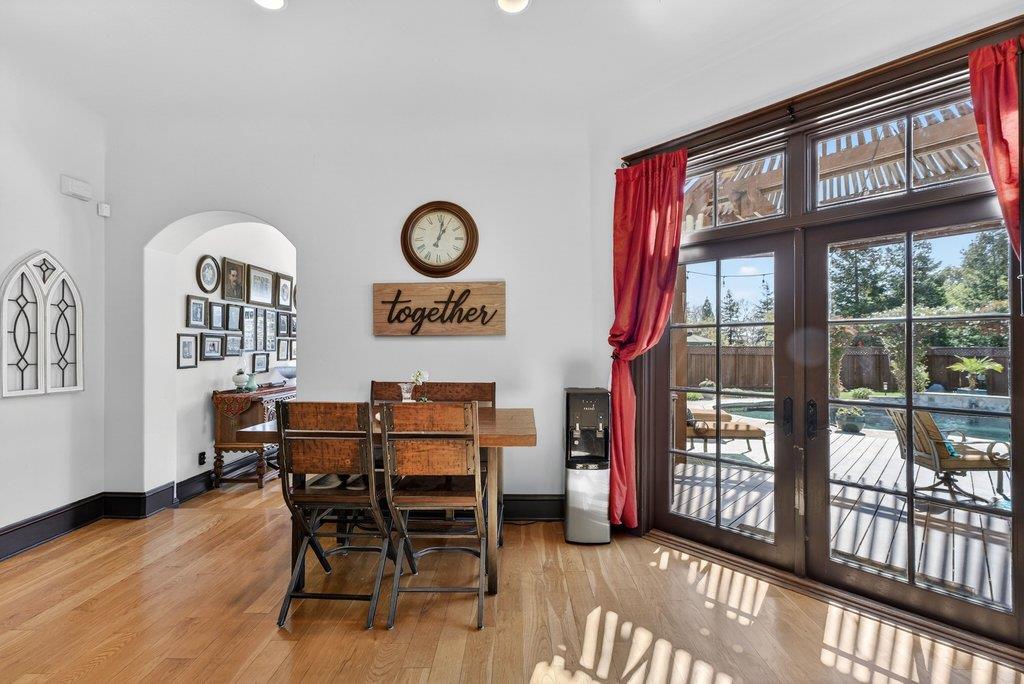 Detail Gallery Image 19 of 76 For 12575 Foothill Ave, San Martin,  CA 95046 - 5 Beds | 3/1 Baths