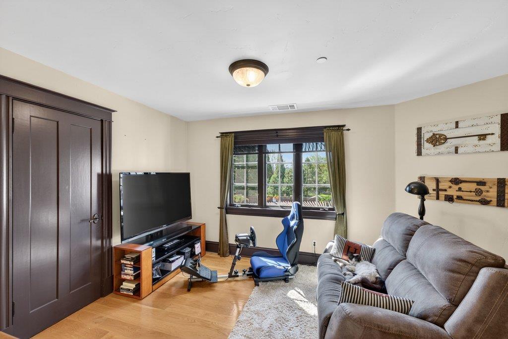 Detail Gallery Image 36 of 76 For 12575 Foothill Ave, San Martin,  CA 95046 - 5 Beds | 3/1 Baths