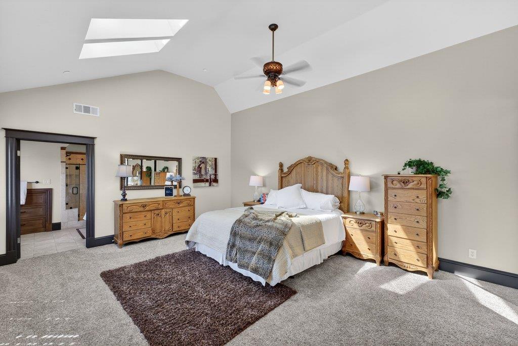 Detail Gallery Image 37 of 76 For 12575 Foothill Ave, San Martin,  CA 95046 - 5 Beds | 3/1 Baths