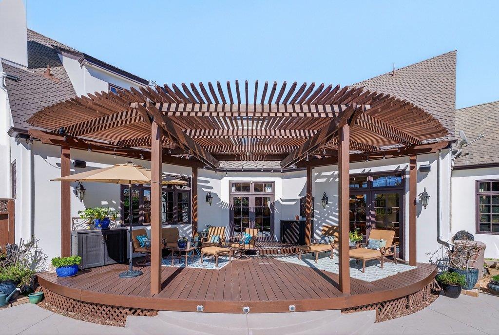 Detail Gallery Image 41 of 76 For 12575 Foothill Ave, San Martin,  CA 95046 - 5 Beds | 3/1 Baths