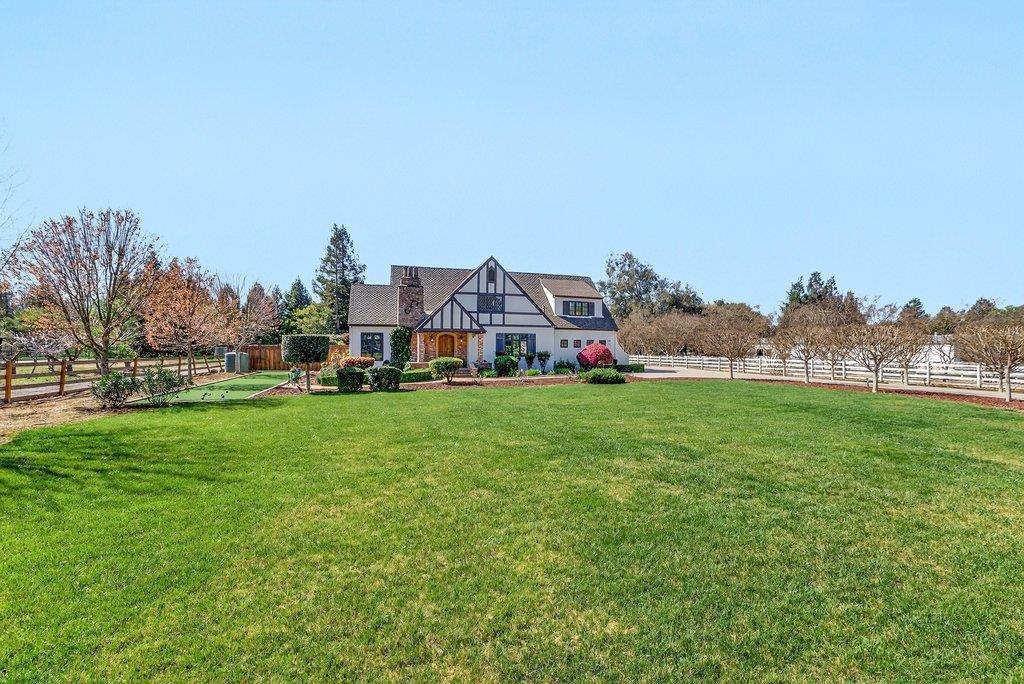 Detail Gallery Image 53 of 76 For 12575 Foothill Ave, San Martin,  CA 95046 - 5 Beds | 3/1 Baths