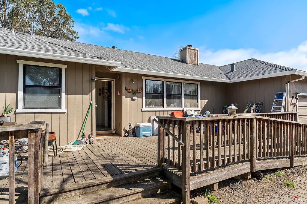 Detail Gallery Image 27 of 39 For Irwin Ln, Santa Rosa,  CA 95401 - 4 Beds | 4 Baths