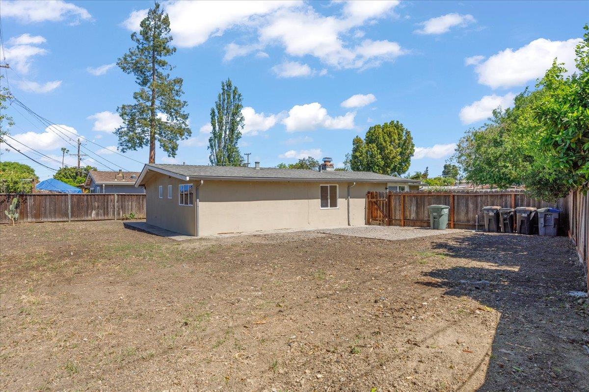 Detail Gallery Image 23 of 23 For 711 Lotuslake Ct, Sunnyvale,  CA 94089 - 3 Beds | 2 Baths