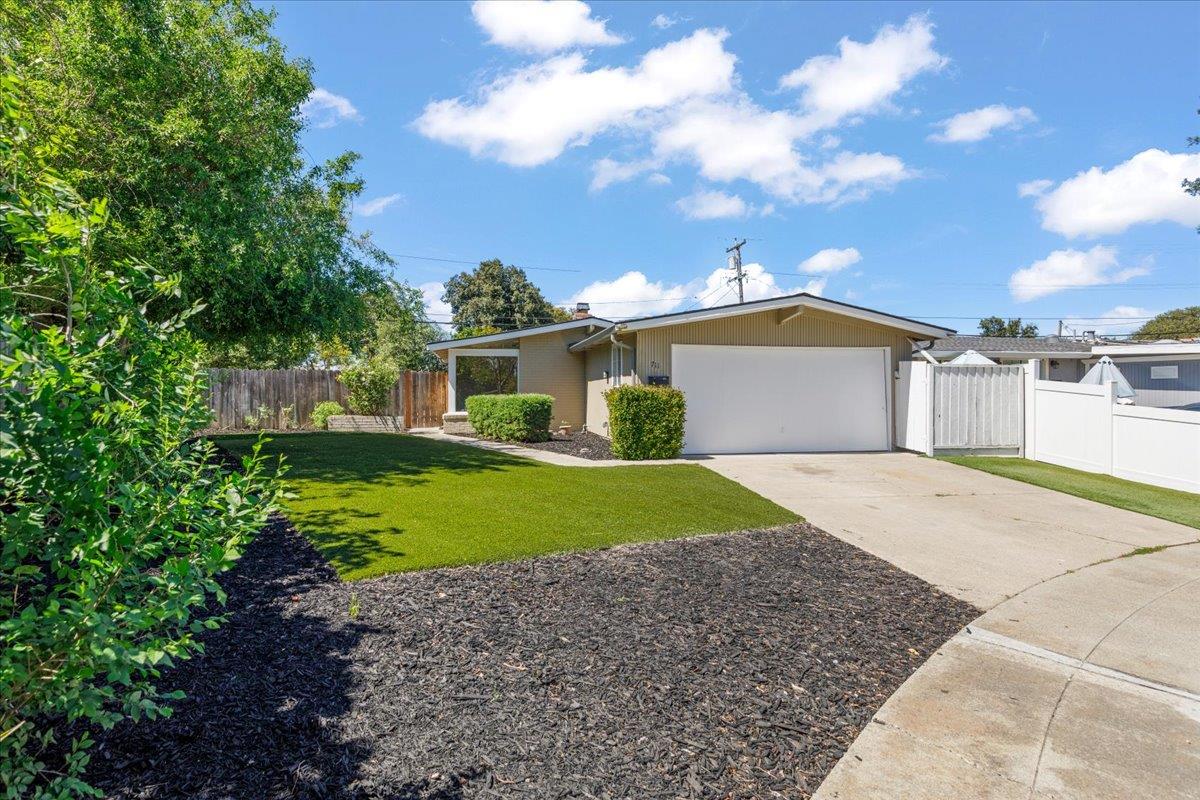 711 Lotuslake Court, Sunnyvale, CA, 94089