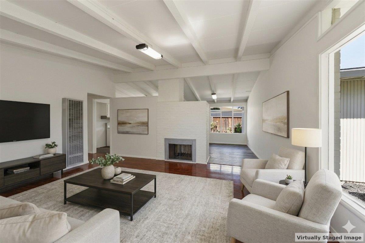 Detail Gallery Image 3 of 23 For 711 Lotuslake Ct, Sunnyvale,  CA 94089 - 3 Beds | 2 Baths