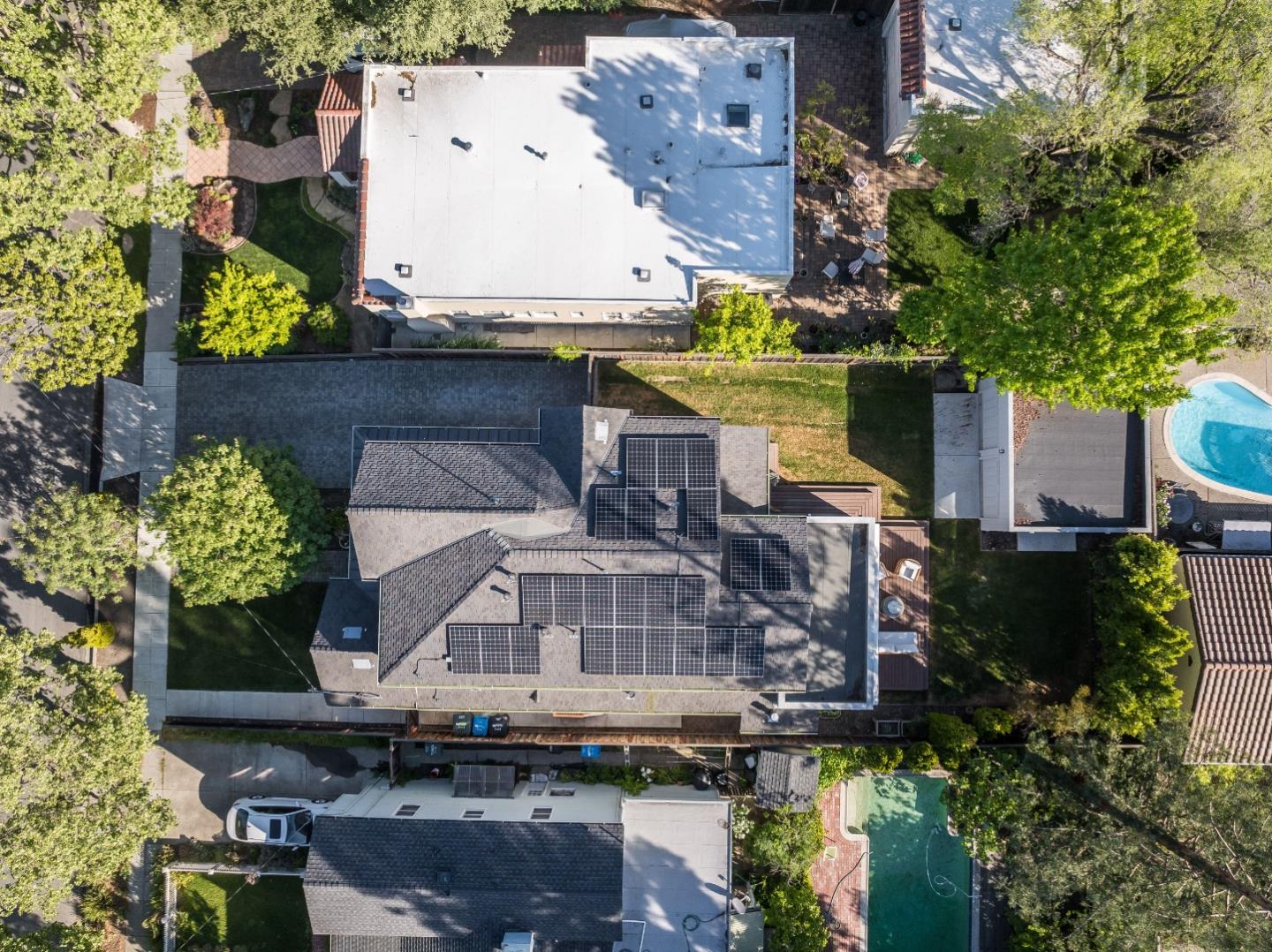 Detail Gallery Image 43 of 45 For 330 Grand St, Redwood City,  CA 94062 - 5 Beds | 3/1 Baths