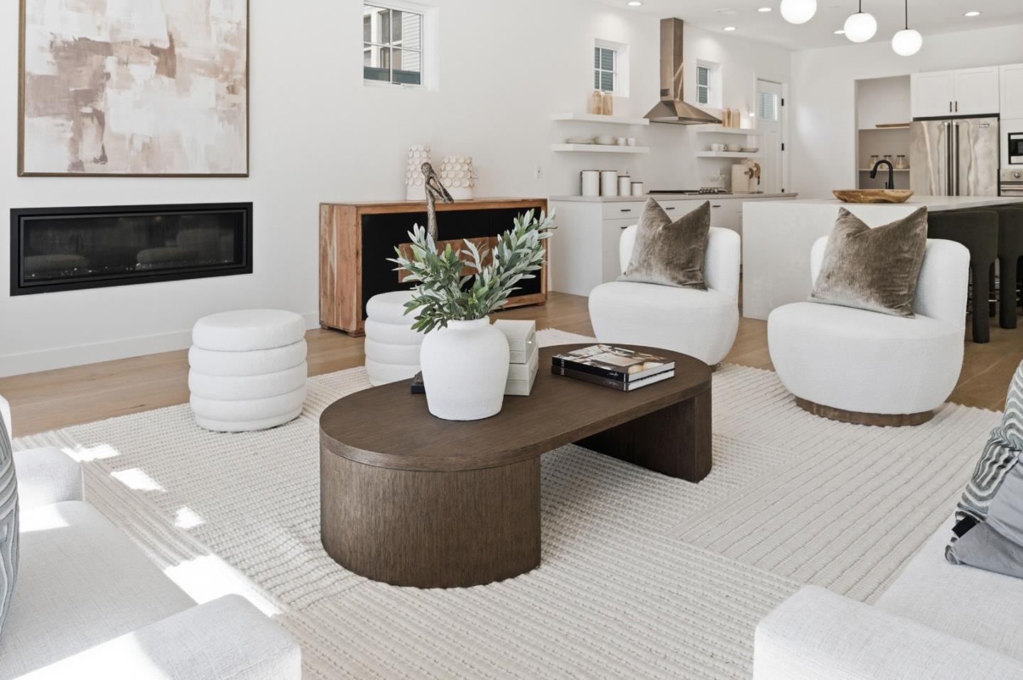 Detail Gallery Image 5 of 45 For 330 Grand St, Redwood City,  CA 94062 - 5 Beds | 3/1 Baths