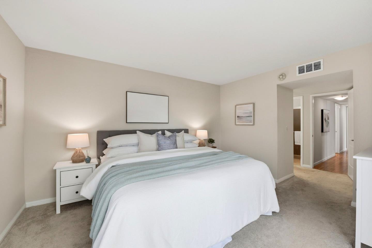 Detail Gallery Image 19 of 44 For 5655 Sunflower Ln, San Jose,  CA 95118 - 3 Beds | 2 Baths