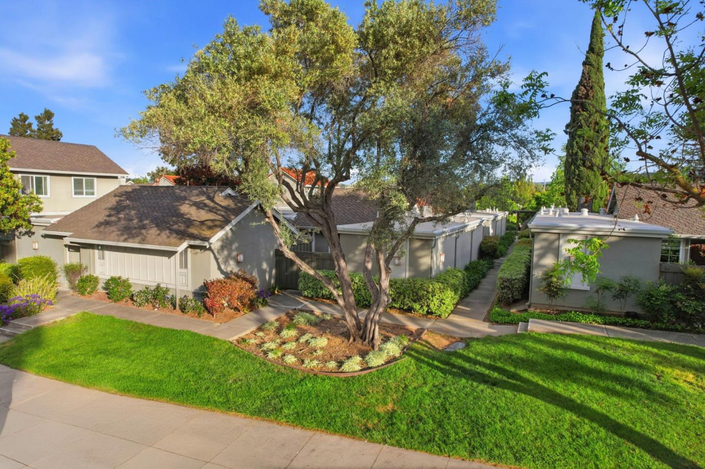 Detail Gallery Image 44 of 44 For 5655 Sunflower Ln, San Jose,  CA 95118 - 3 Beds | 2 Baths