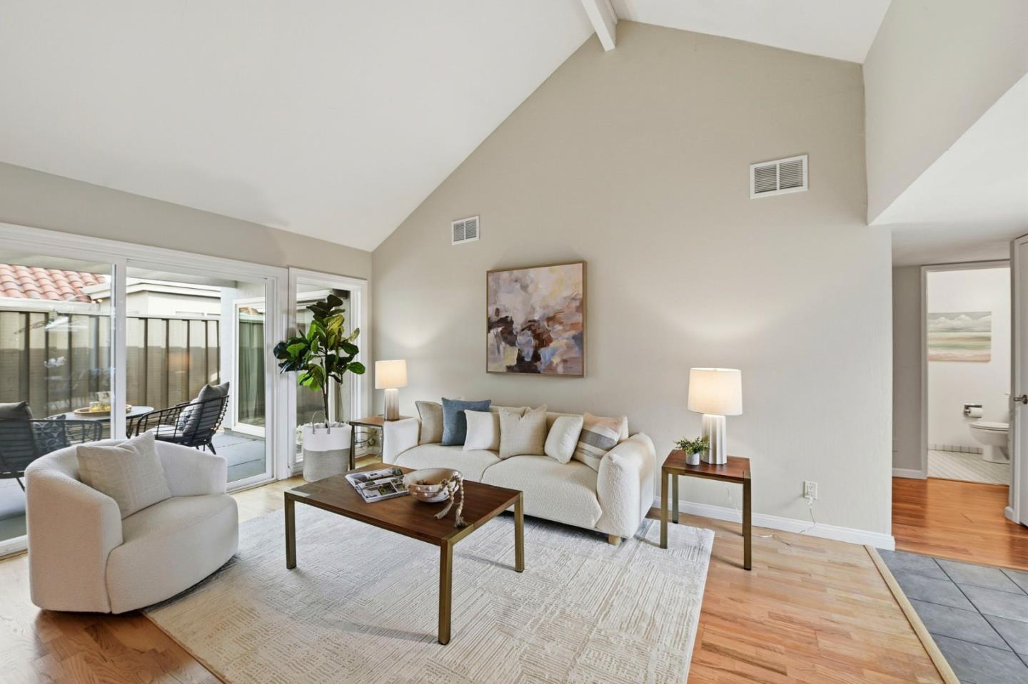 Detail Gallery Image 6 of 44 For 5655 Sunflower Ln, San Jose,  CA 95118 - 3 Beds | 2 Baths