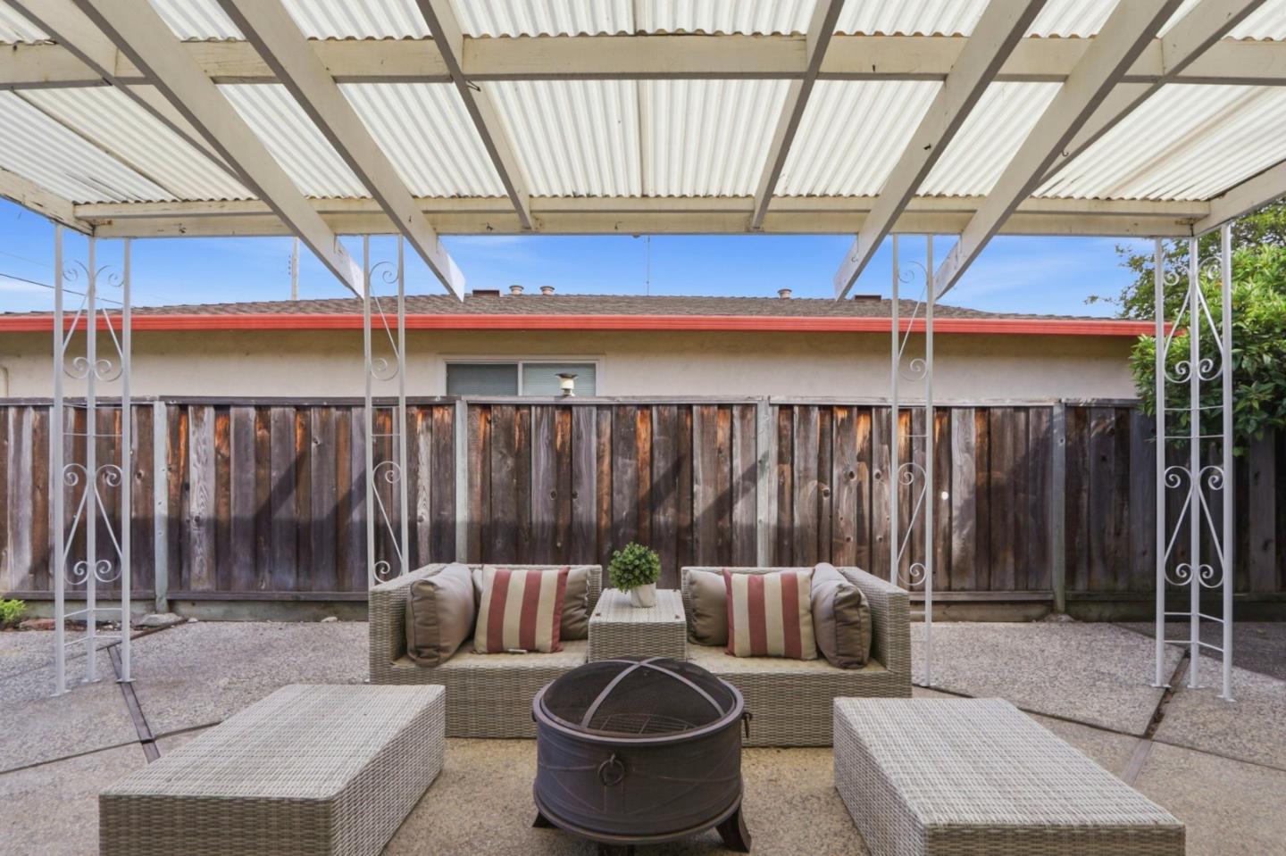 Detail Gallery Image 47 of 71 For 3503 Emmett Pl, Santa Clara,  CA 95051 - 3 Beds | 2 Baths