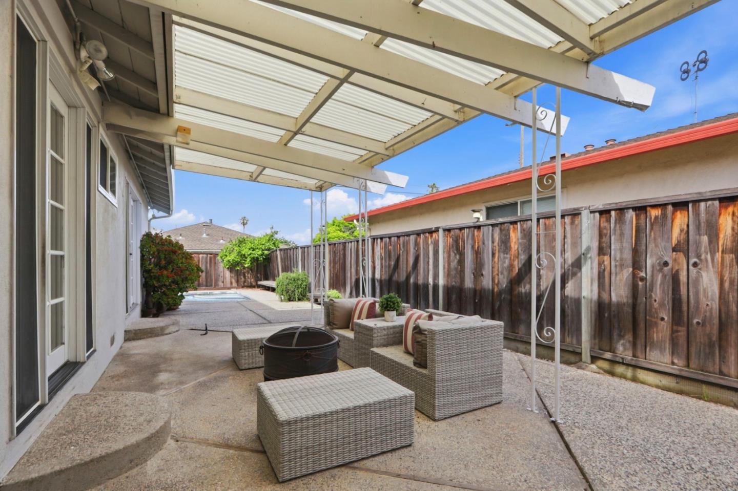 Detail Gallery Image 48 of 71 For 3503 Emmett Pl, Santa Clara,  CA 95051 - 3 Beds | 2 Baths