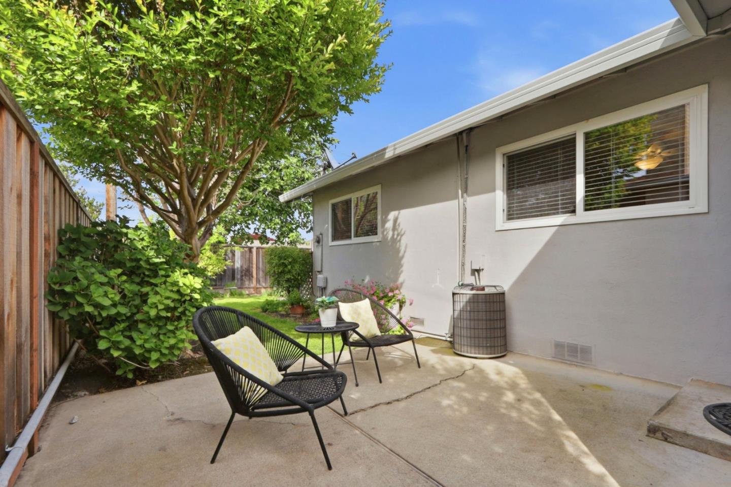 Detail Gallery Image 51 of 71 For 3503 Emmett Pl, Santa Clara,  CA 95051 - 3 Beds | 2 Baths