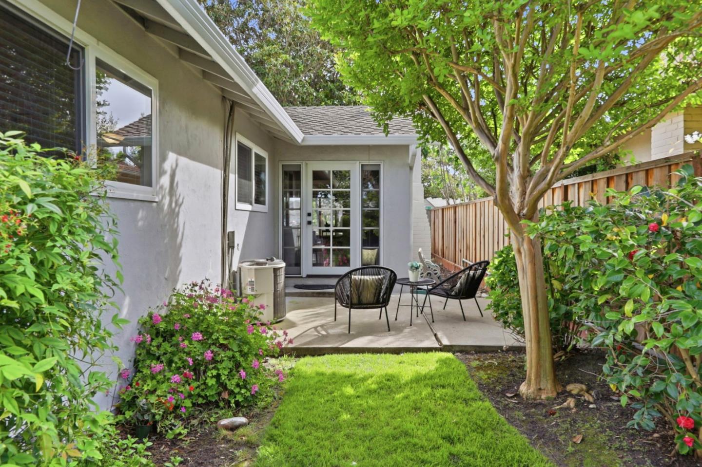 Detail Gallery Image 53 of 71 For 3503 Emmett Pl, Santa Clara,  CA 95051 - 3 Beds | 2 Baths