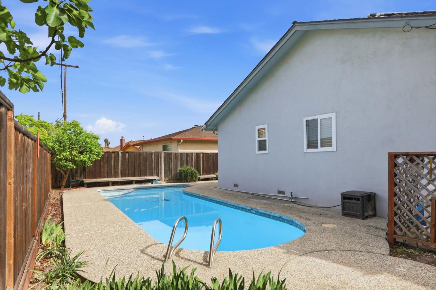 Detail Gallery Image 56 of 71 For 3503 Emmett Pl, Santa Clara,  CA 95051 - 3 Beds | 2 Baths