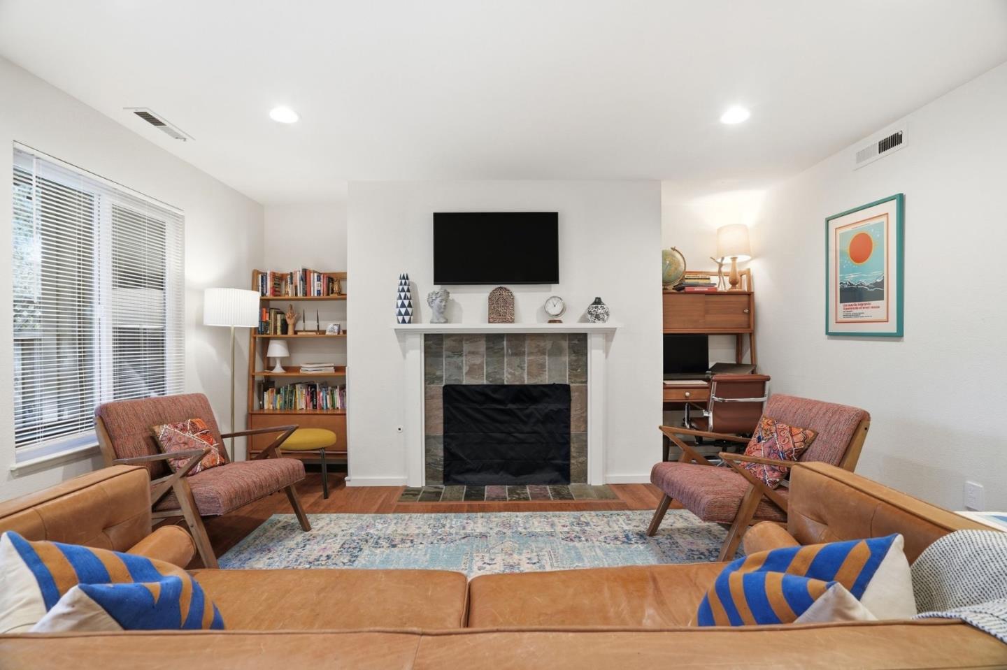 Detail Gallery Image 6 of 26 For 311 Bean Creek Rd #301,  Scotts Valley,  CA 95066 - 2 Beds | 1 Baths