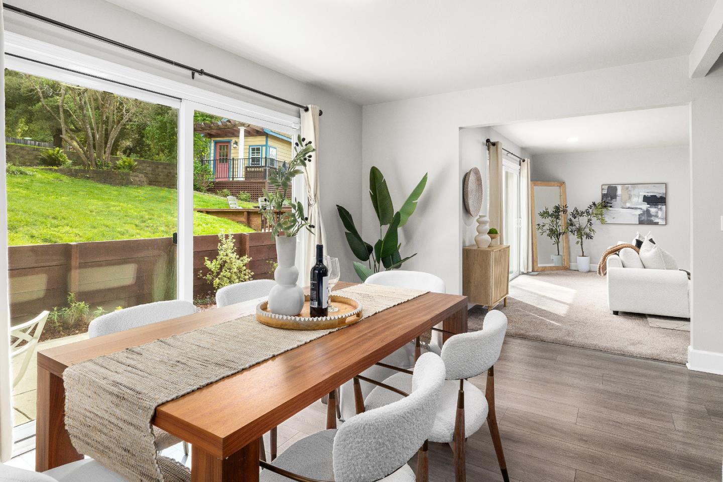 Detail Gallery Image 10 of 51 For 2769 Valencia Rd, Aptos,  CA 95003 - 5 Beds | 2 Baths