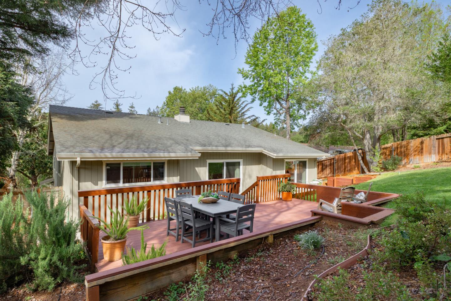 Detail Gallery Image 31 of 51 For 2769 Valencia Rd, Aptos,  CA 95003 - 5 Beds | 2 Baths
