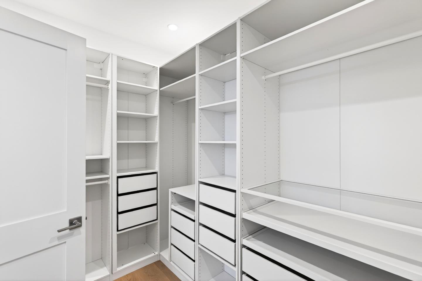 Detail Gallery Image 21 of 34 For 873 Cedar Ave, Sunnyvale,  CA 94086 - 4 Beds | 3 Baths