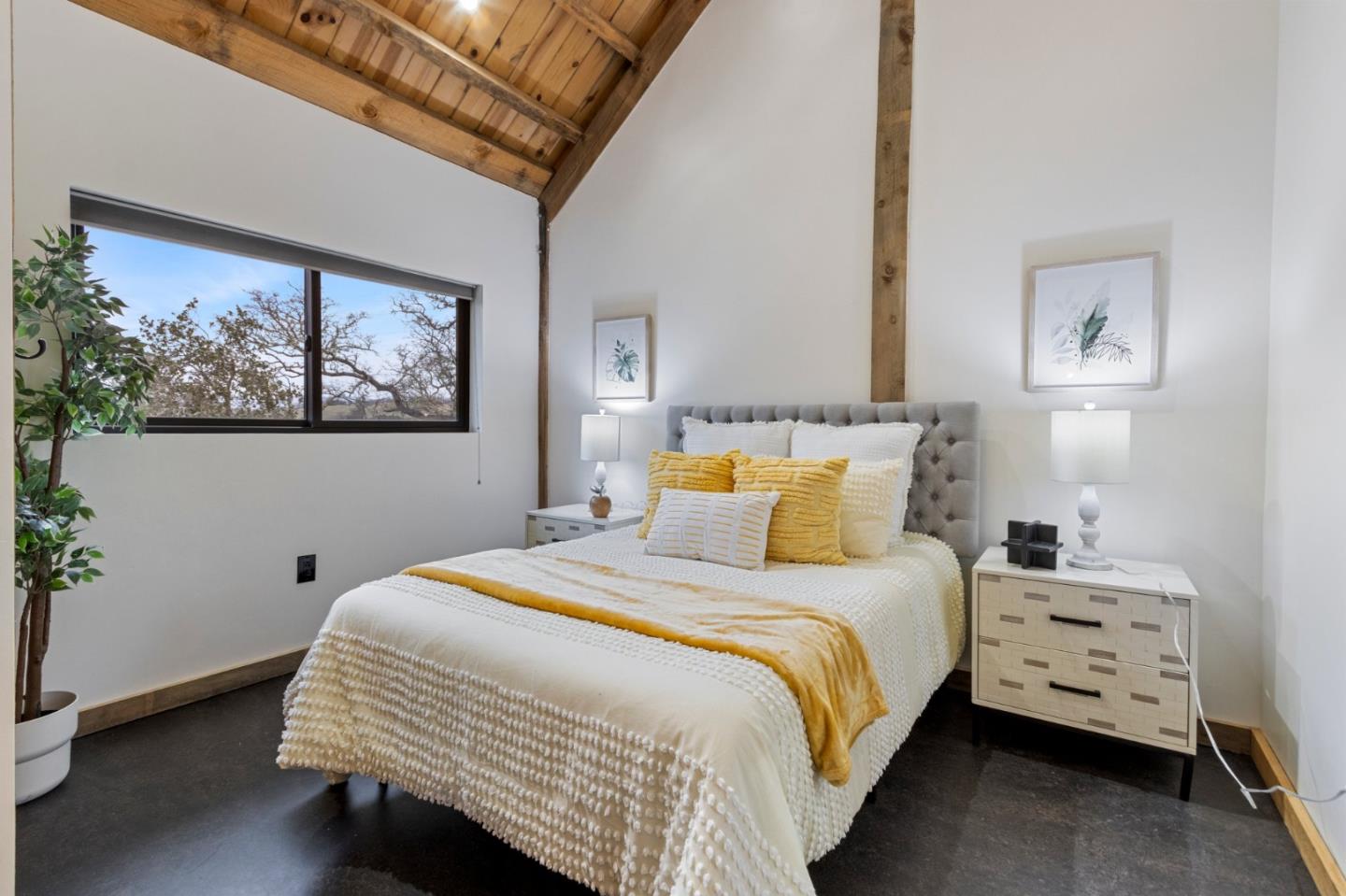 Detail Gallery Image 23 of 60 For 13925 Sheila Ave, Morgan Hill,  CA 95037 - 4 Beds | 2/1 Baths