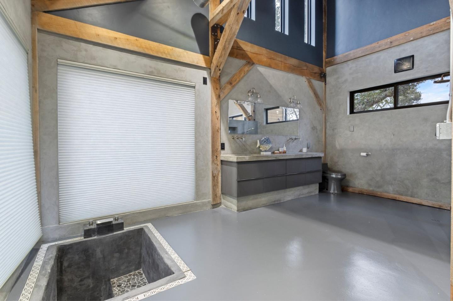 Detail Gallery Image 37 of 60 For 13925 Sheila Ave, Morgan Hill,  CA 95037 - 4 Beds | 2/1 Baths