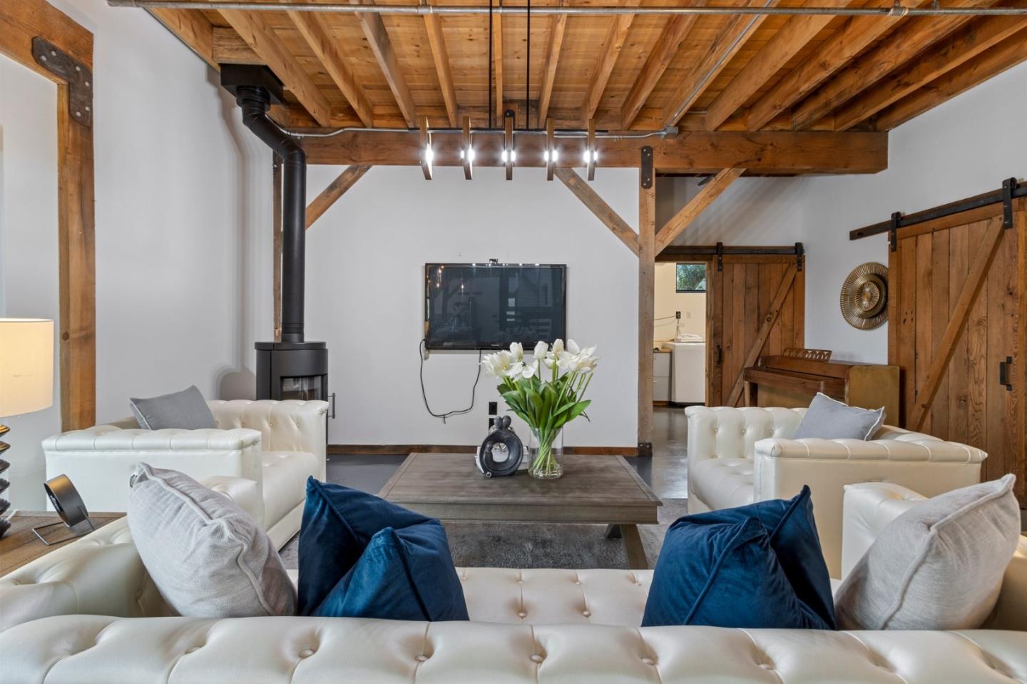 Detail Gallery Image 7 of 60 For 13925 Sheila Ave, Morgan Hill,  CA 95037 - 4 Beds | 2/1 Baths