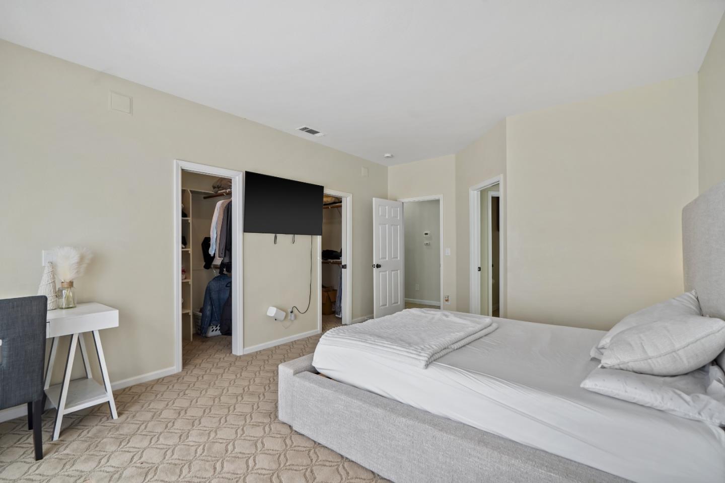 Detail Gallery Image 13 of 23 For 3741 Brook Valley Cir, Stockton,  CA 95219 - 3 Beds | 2 Baths