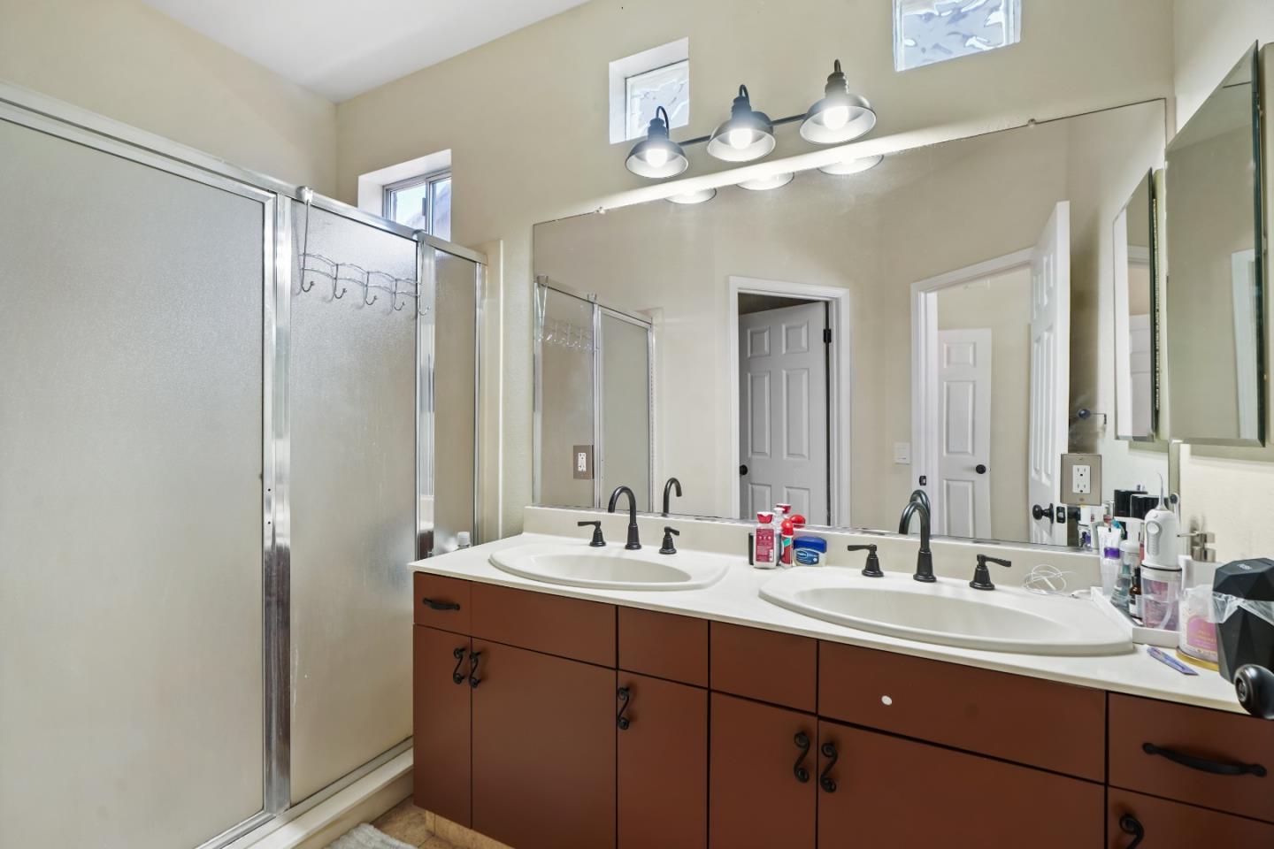 Detail Gallery Image 18 of 23 For 3741 Brook Valley Cir, Stockton,  CA 95219 - 3 Beds | 2 Baths