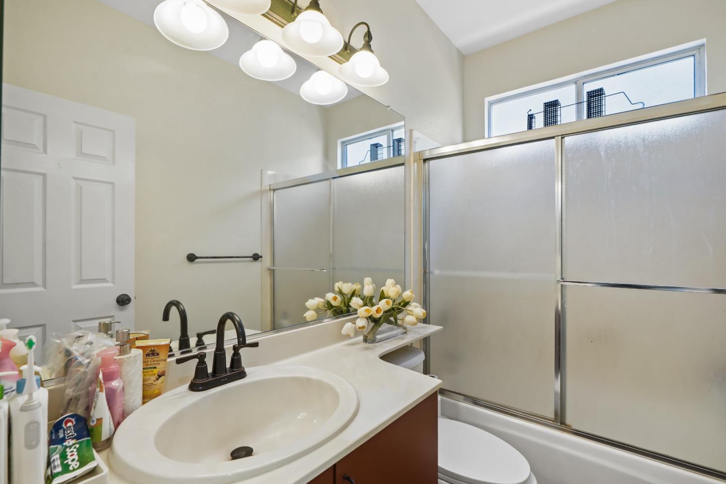 Detail Gallery Image 19 of 23 For 3741 Brook Valley Cir, Stockton,  CA 95219 - 3 Beds | 2 Baths