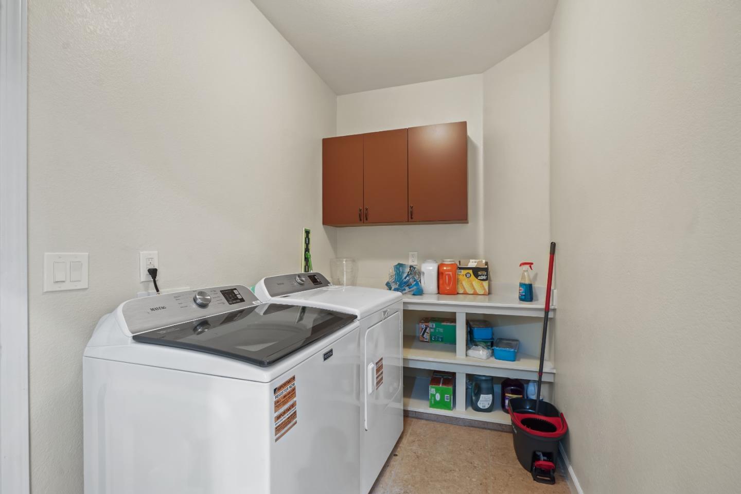 Detail Gallery Image 20 of 23 For 3741 Brook Valley Cir, Stockton,  CA 95219 - 3 Beds | 2 Baths