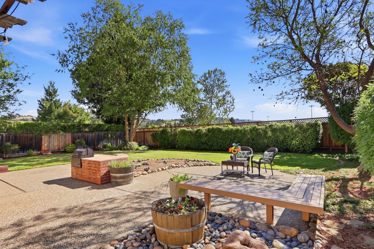 Detail Gallery Image 46 of 52 For 1006 Shadow Brook Dr, San Jose,  CA 95120 - 5 Beds | 3 Baths