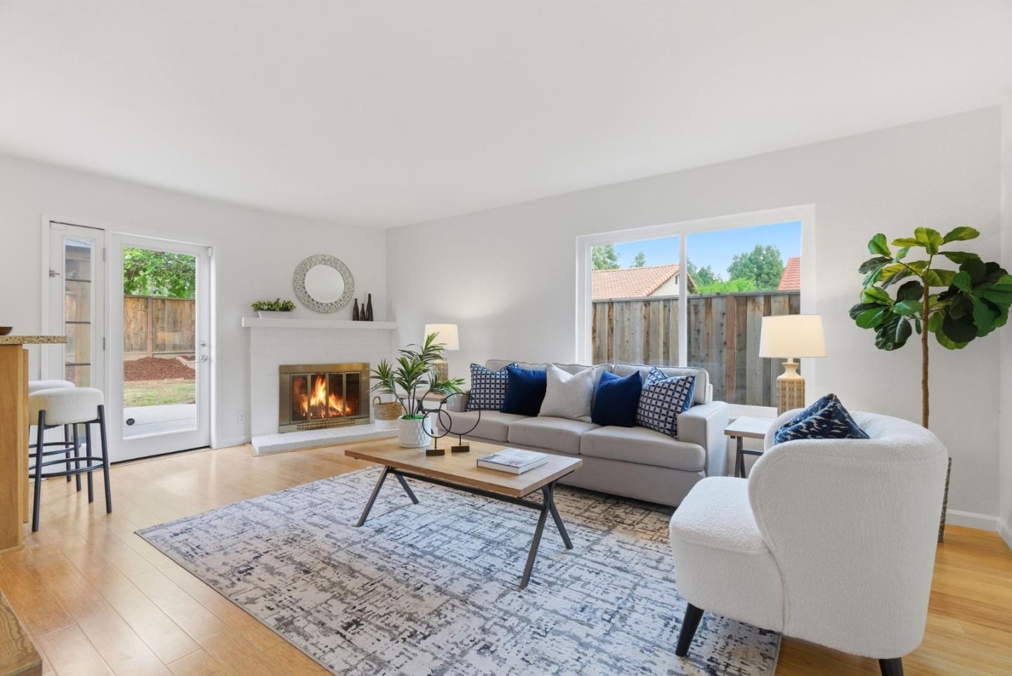 Detail Gallery Image 11 of 35 For 1733 Cheney Dr, San Jose,  CA 95128 - 4 Beds | 2/1 Baths