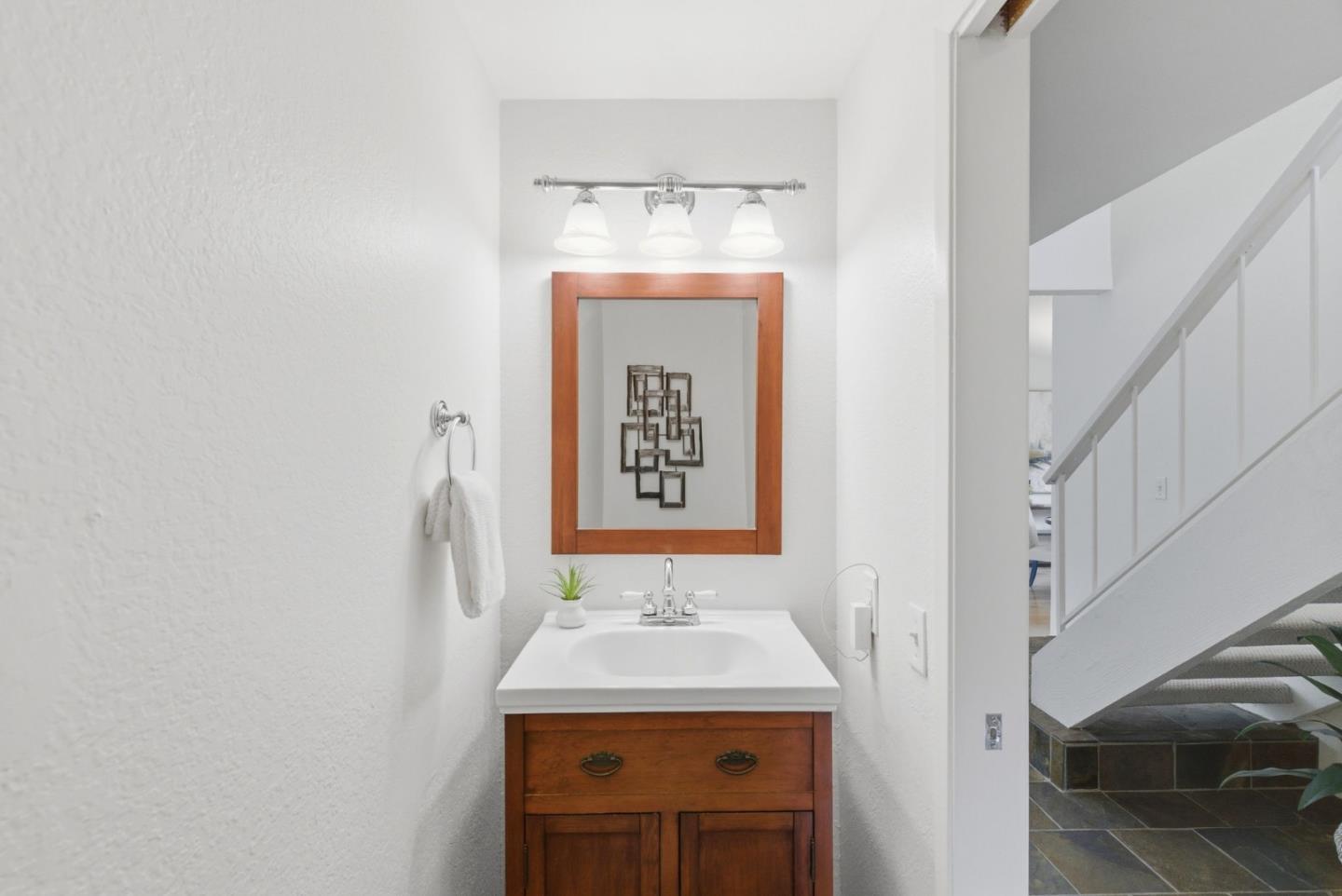 Detail Gallery Image 14 of 35 For 1733 Cheney Dr, San Jose,  CA 95128 - 4 Beds | 2/1 Baths