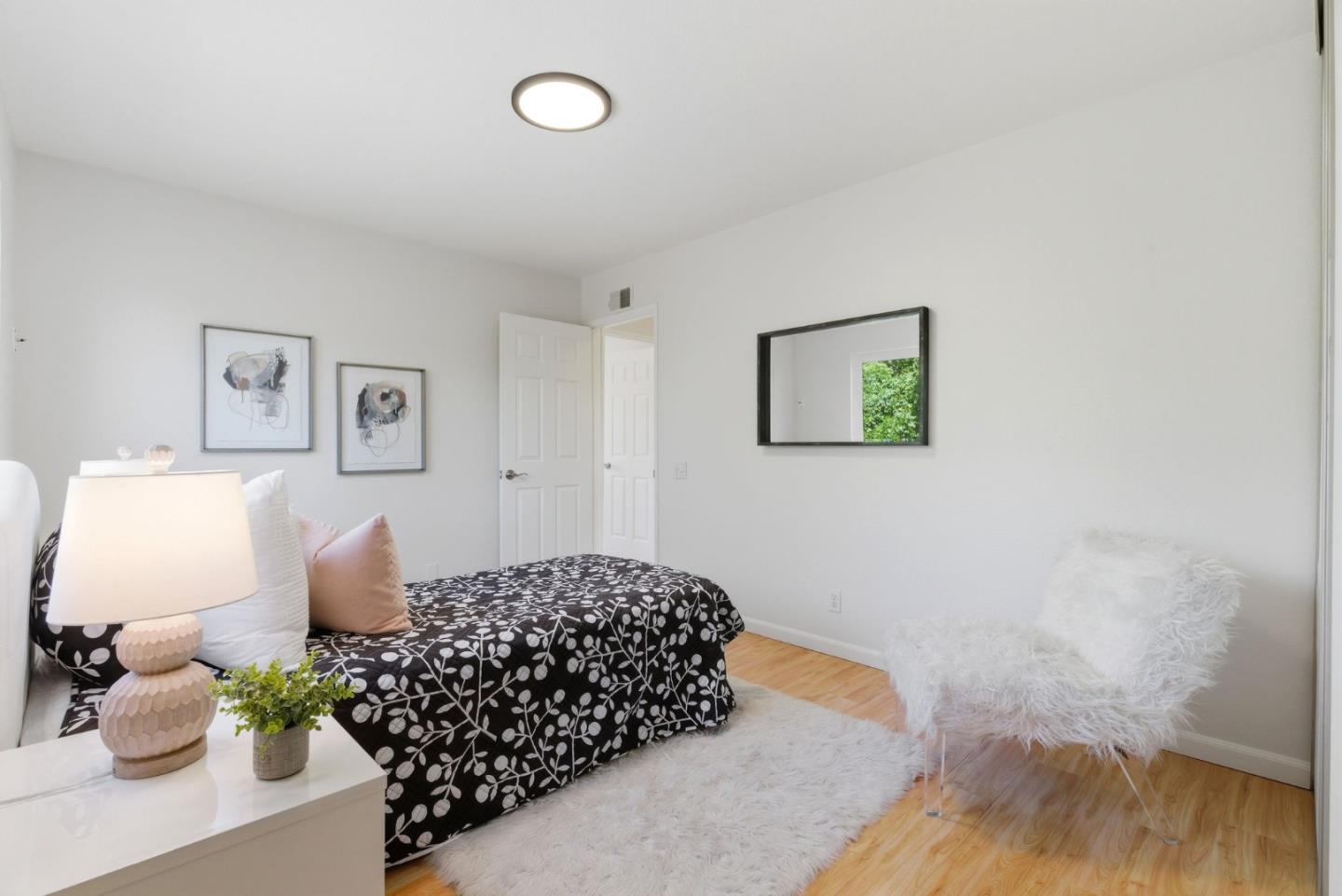 Detail Gallery Image 15 of 35 For 1733 Cheney Dr, San Jose,  CA 95128 - 4 Beds | 2/1 Baths