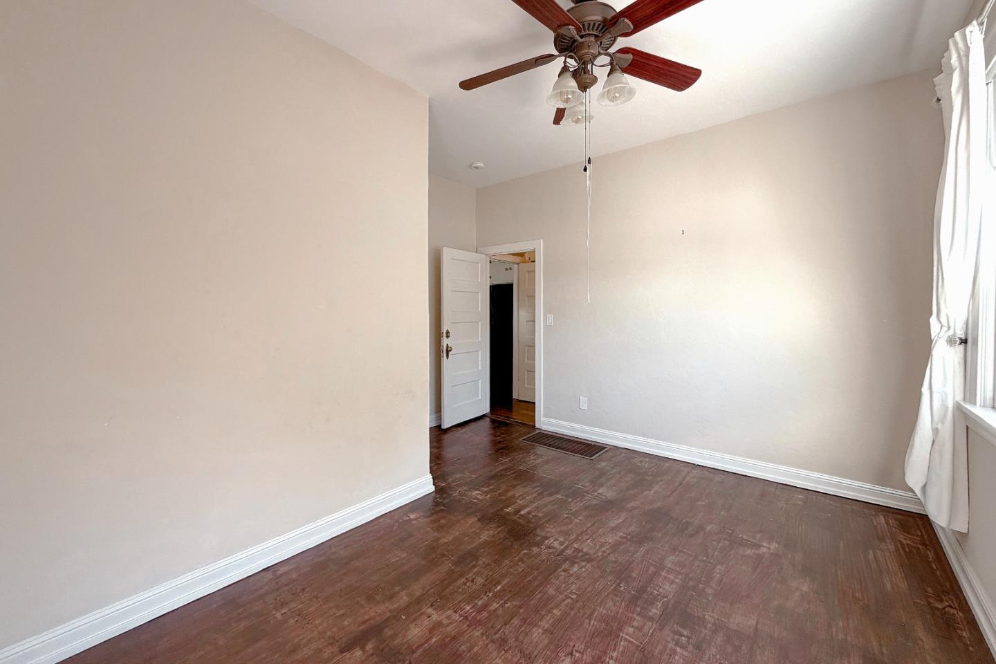 Detail Gallery Image 47 of 88 For 712 West St, Hollister,  CA 95023 - 5 Beds | 5/1 Baths