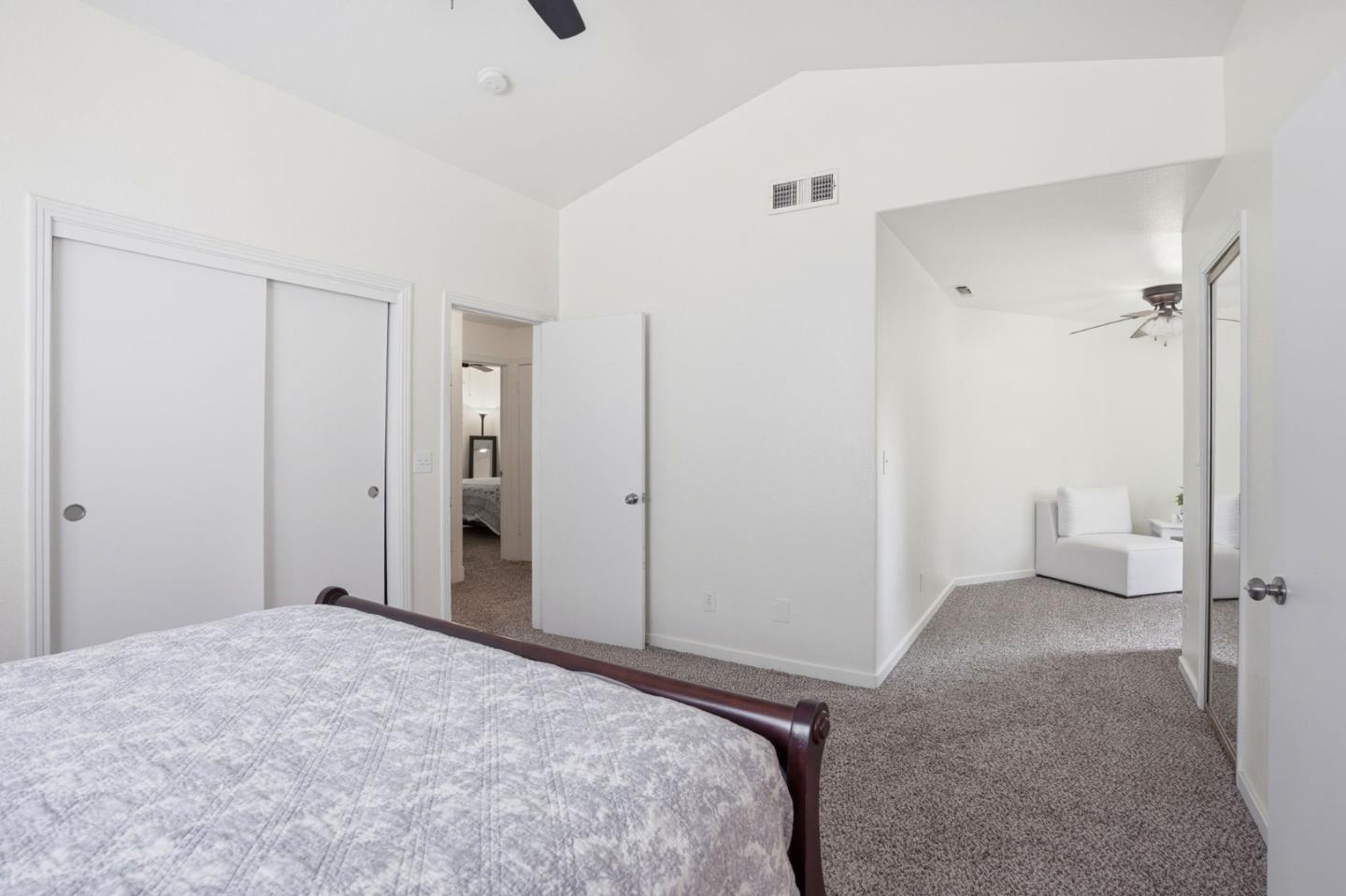 Detail Gallery Image 28 of 46 For 3227 Dewey, Fresno,  CA 93722 - 3 Beds | 2 Baths