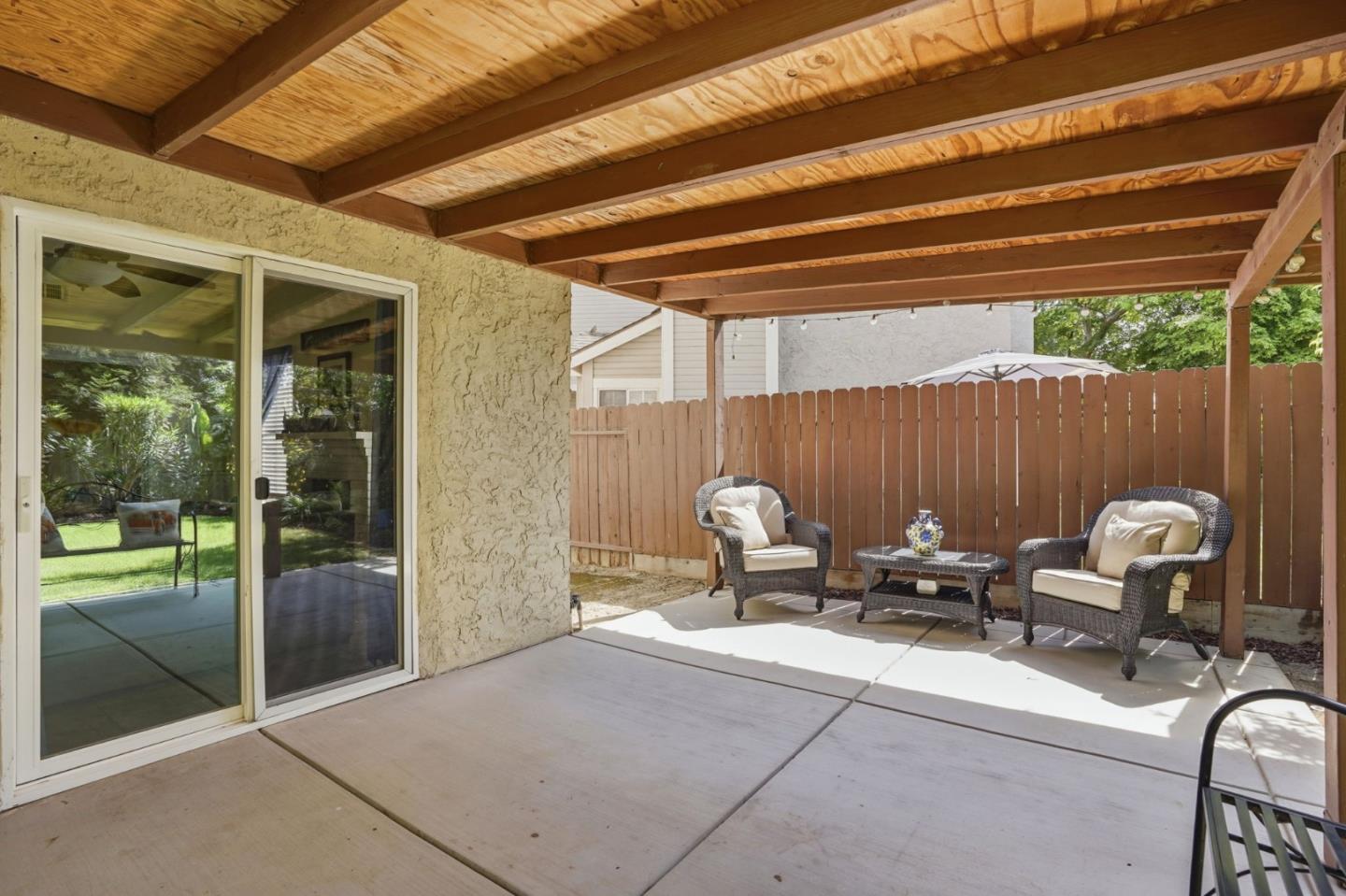 Detail Gallery Image 46 of 46 For 3227 Dewey, Fresno,  CA 93722 - 3 Beds | 2 Baths