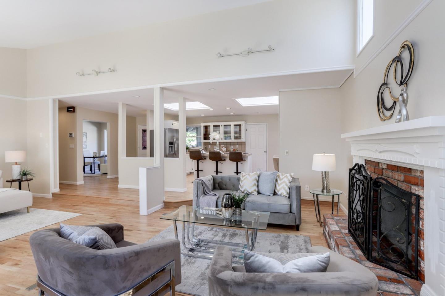 Detail Gallery Image 12 of 52 For 5810 Zileman Dr, San Jose,  CA 95123 - 4 Beds | 2 Baths