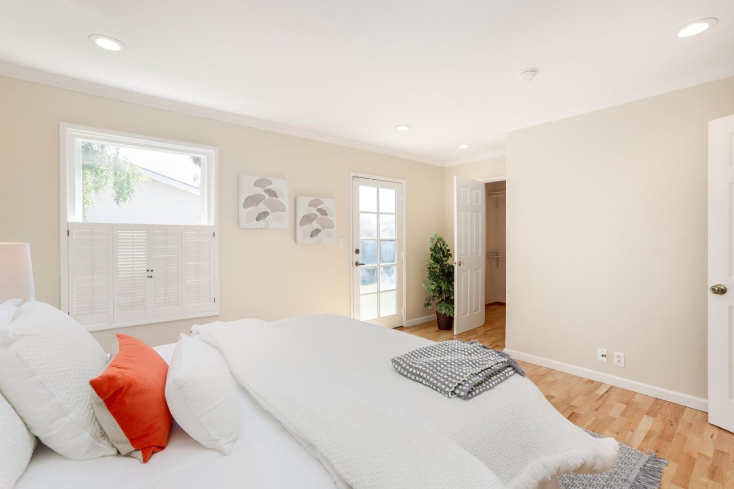 Detail Gallery Image 21 of 52 For 5810 Zileman Dr, San Jose,  CA 95123 - 4 Beds | 2 Baths