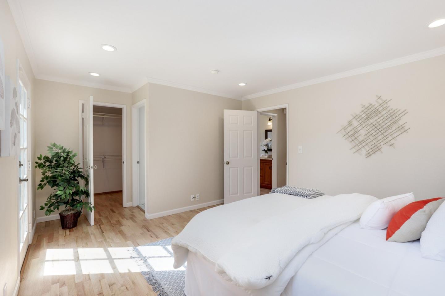 Detail Gallery Image 23 of 52 For 5810 Zileman Dr, San Jose,  CA 95123 - 4 Beds | 2 Baths