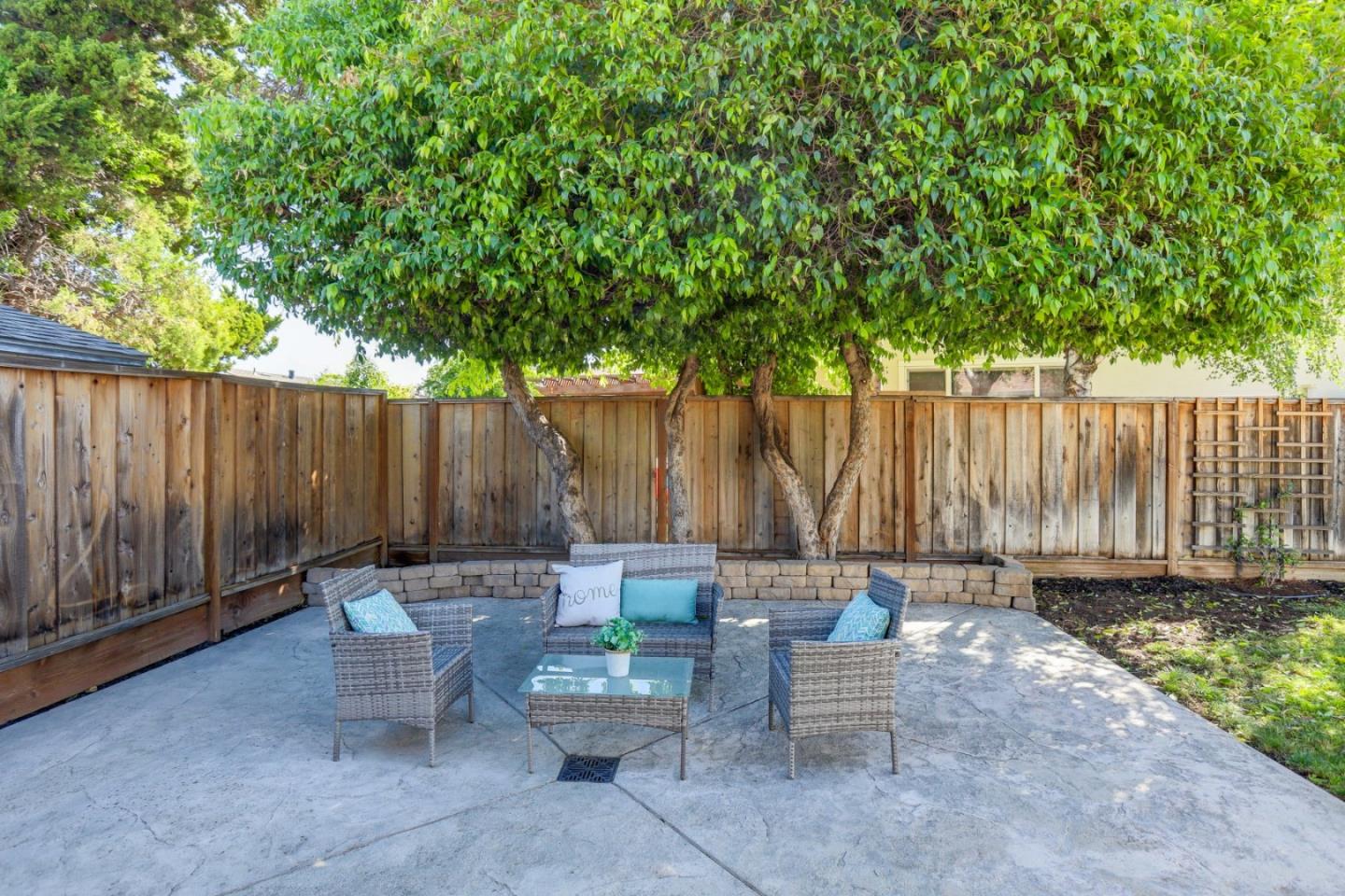 Detail Gallery Image 34 of 52 For 5810 Zileman Dr, San Jose,  CA 95123 - 4 Beds | 2 Baths