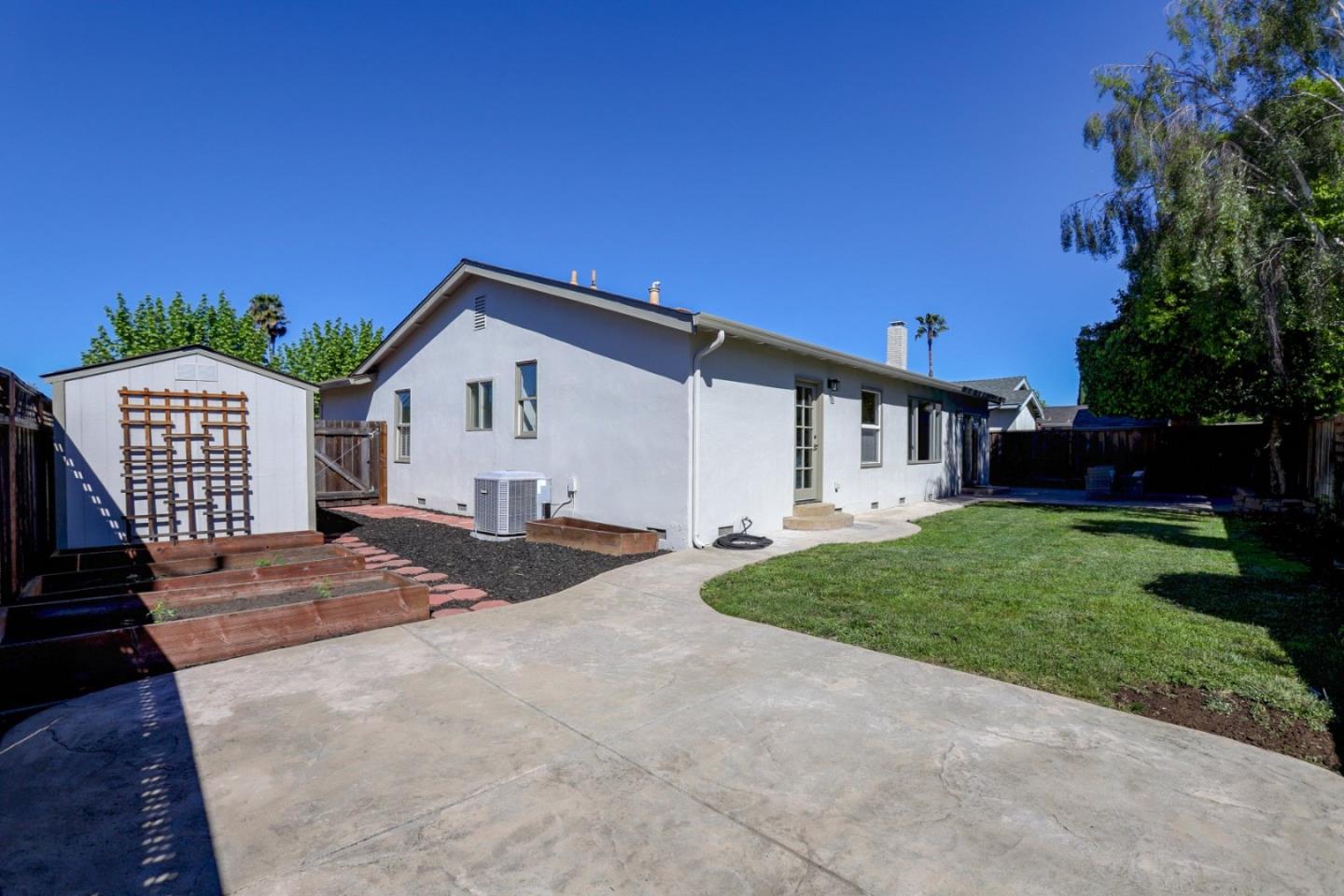 Detail Gallery Image 37 of 52 For 5810 Zileman Dr, San Jose,  CA 95123 - 4 Beds | 2 Baths