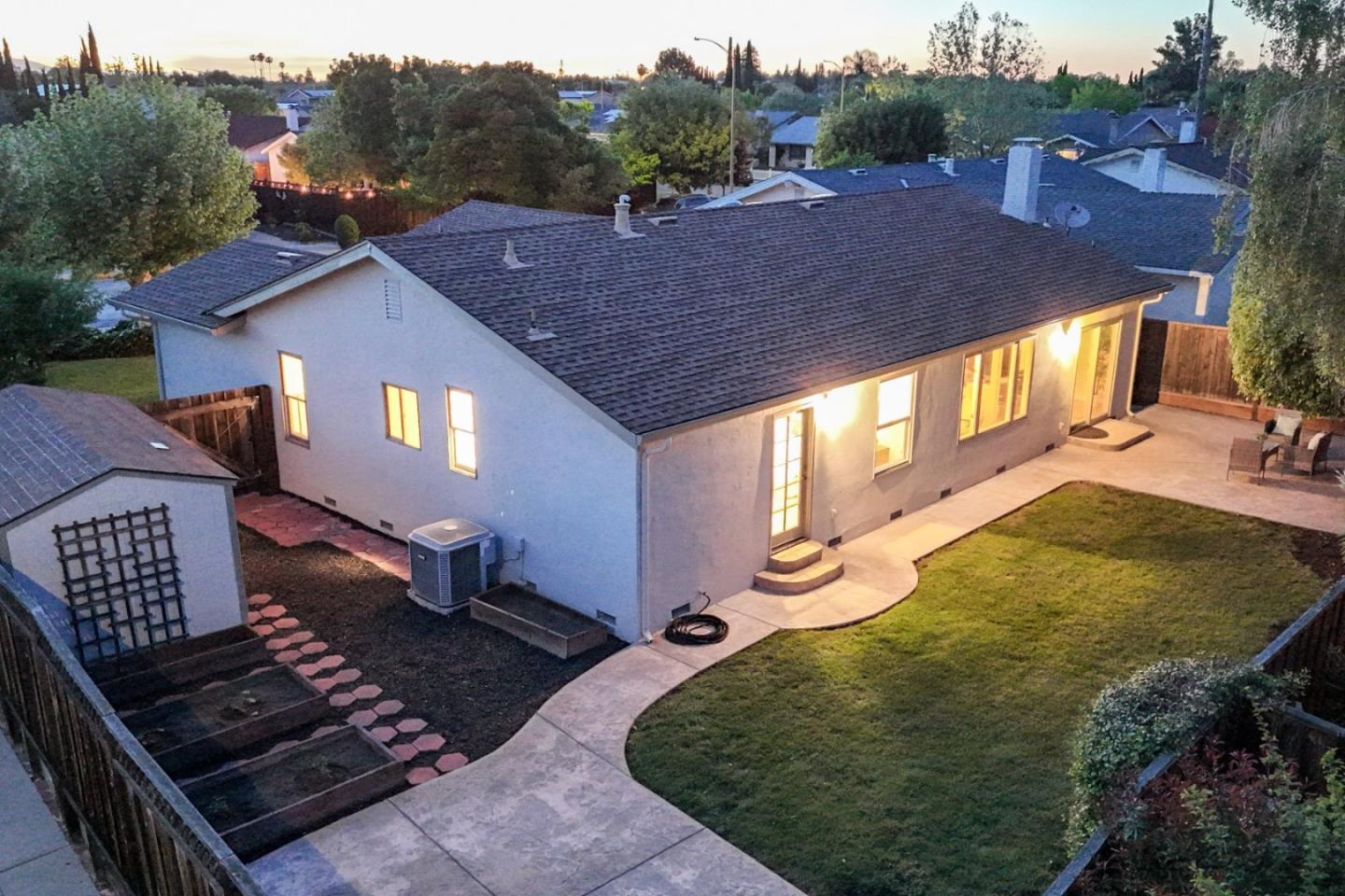 Detail Gallery Image 39 of 52 For 5810 Zileman Dr, San Jose,  CA 95123 - 4 Beds | 2 Baths