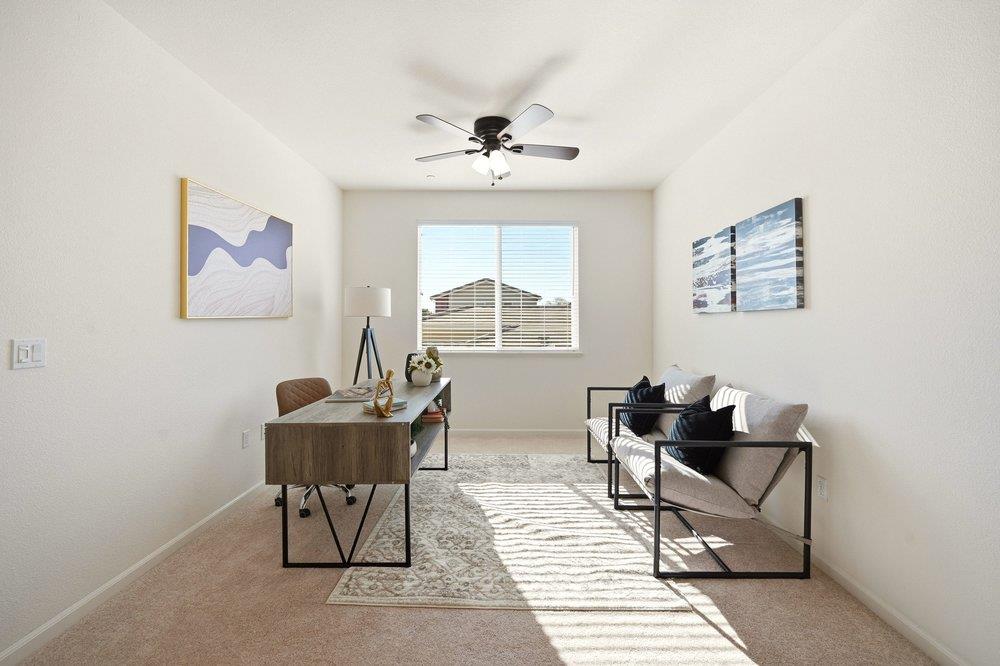 Detail Gallery Image 17 of 45 For 1530 Central Ave, Hollister,  CA 95023 - 4 Beds | 3 Baths