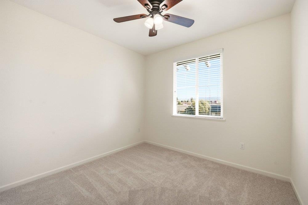 Detail Gallery Image 31 of 45 For 1530 Central Ave, Hollister,  CA 95023 - 4 Beds | 3 Baths