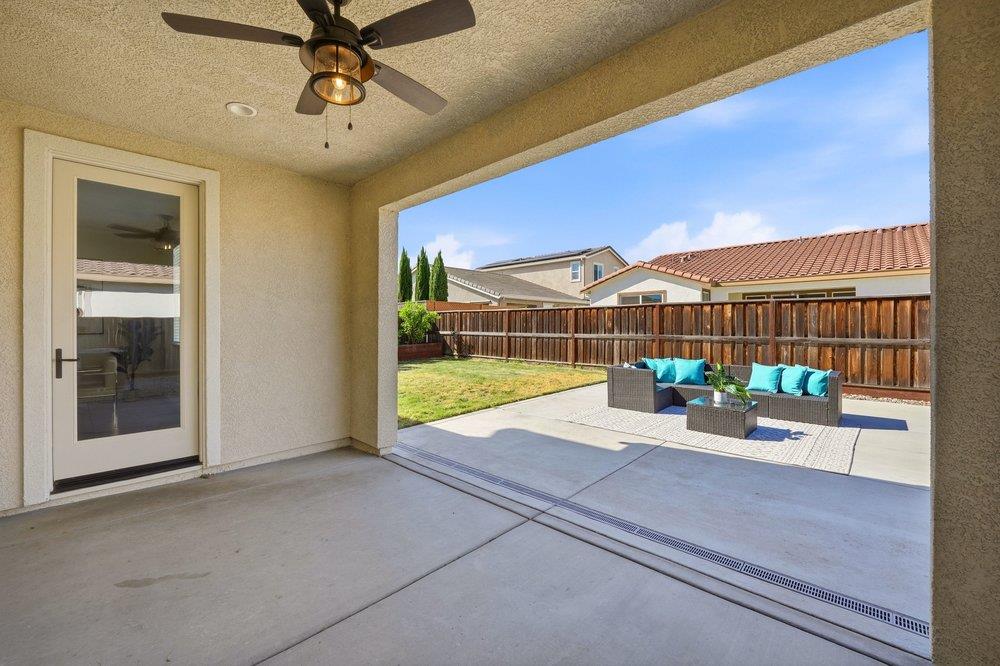 Detail Gallery Image 35 of 45 For 1530 Central Ave, Hollister,  CA 95023 - 4 Beds | 3 Baths